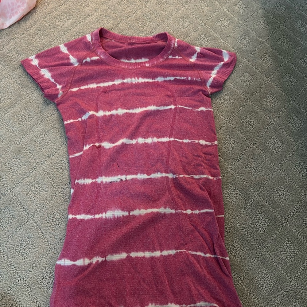 Tie-dye stripe LULULEMON Swiftly Tech Short Sleeve Top